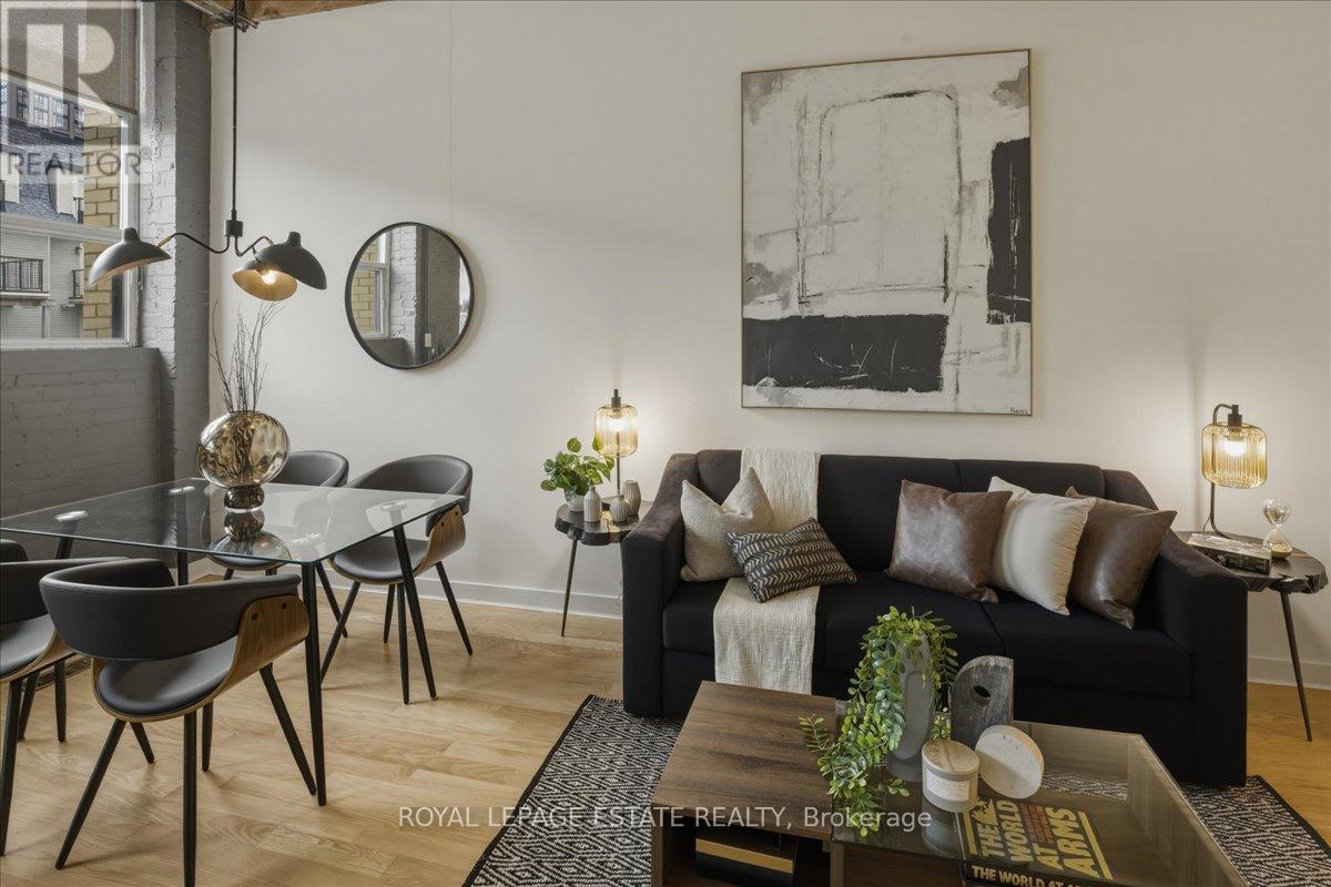 105 - 284 St Helen's Avenue, Toronto (Dufferin Grove), Ontario  M6H 4A4 - Photo 3 - C12890050