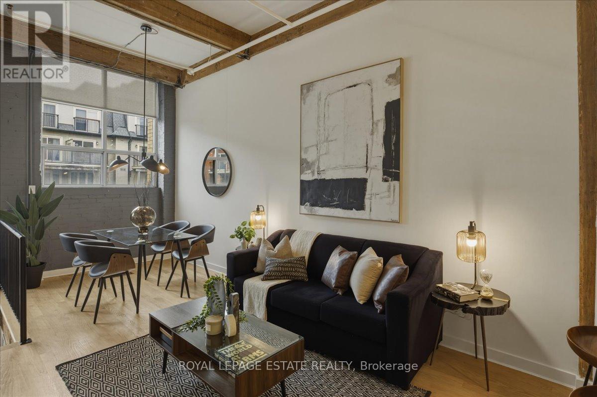 105 - 284 St Helen's Avenue, Toronto (Dufferin Grove), Ontario  M6H 4A4 - Photo 4 - C12890050