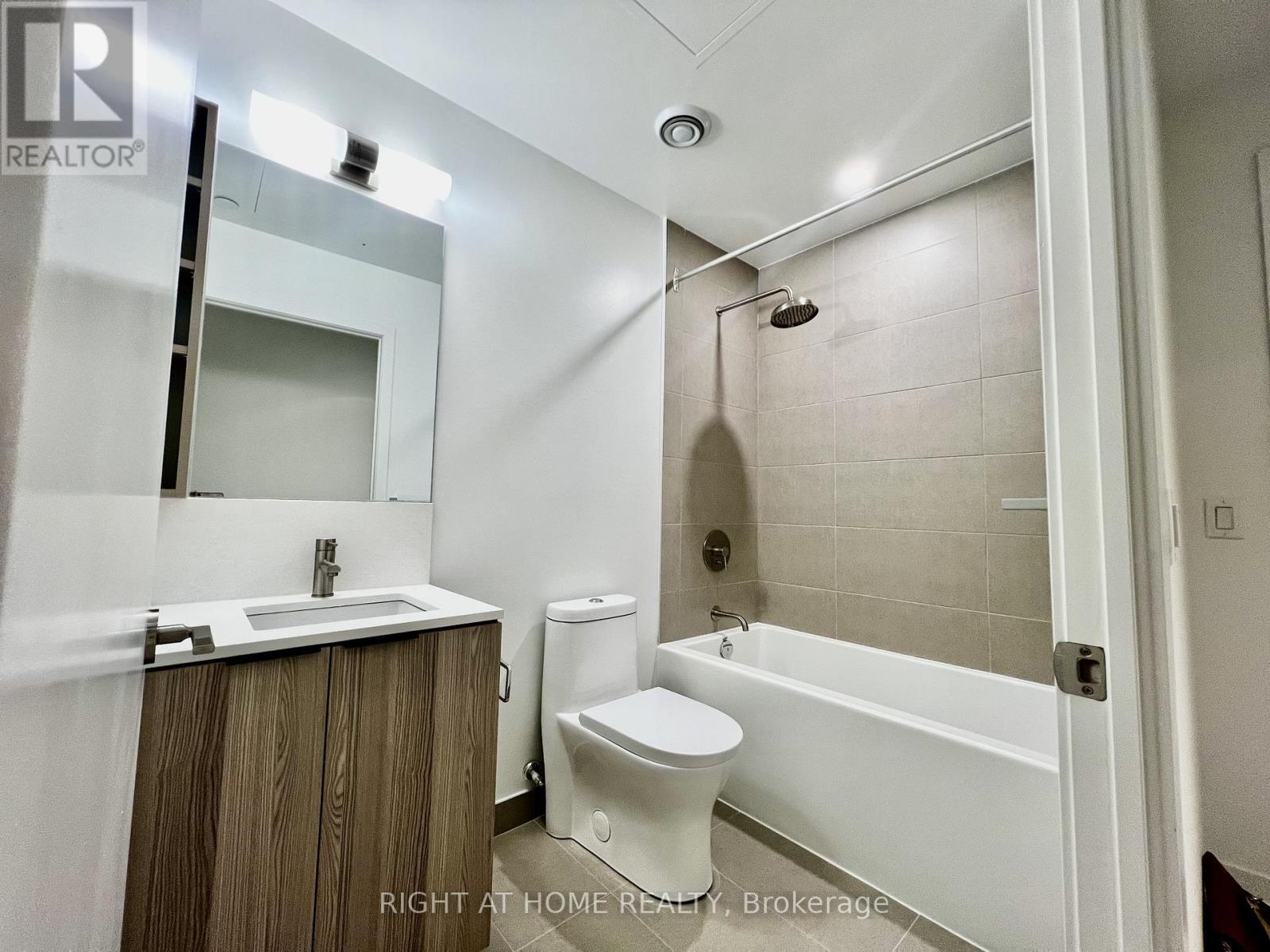 503 - 55 Mercer Street, Toronto (Waterfront Communities), Ontario  M5V 3W2 - Photo 11 - C12890062