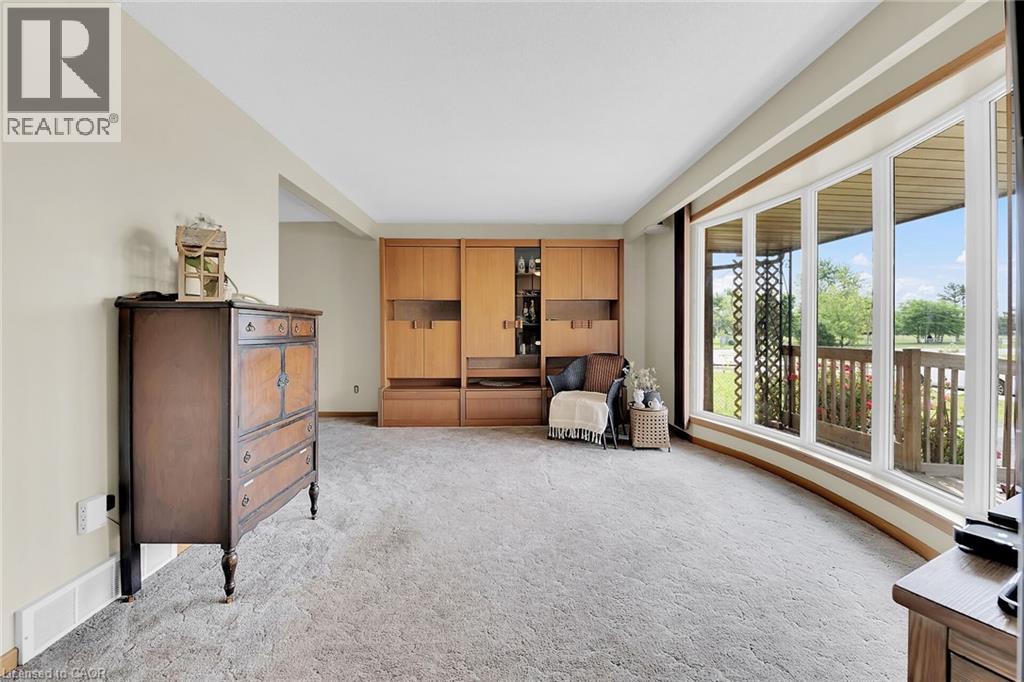 54 Berko Avenue, Hamilton, Ontario  L8V 2R2 - Photo 5 - 40812353