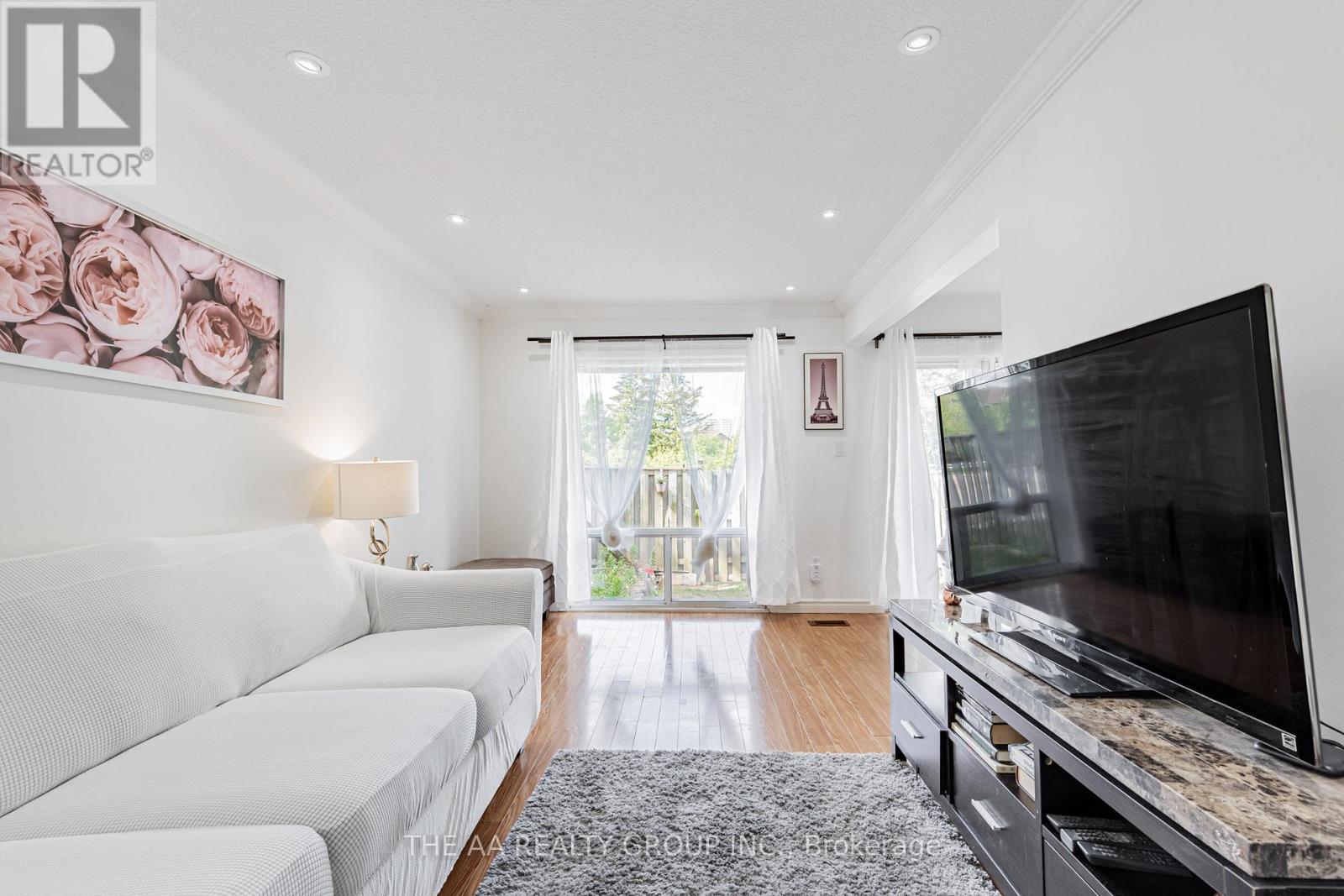 20 - 50 Bridletowne Circle, Toronto, Ontario  M1W 2G8 - Photo 6 - E12890054