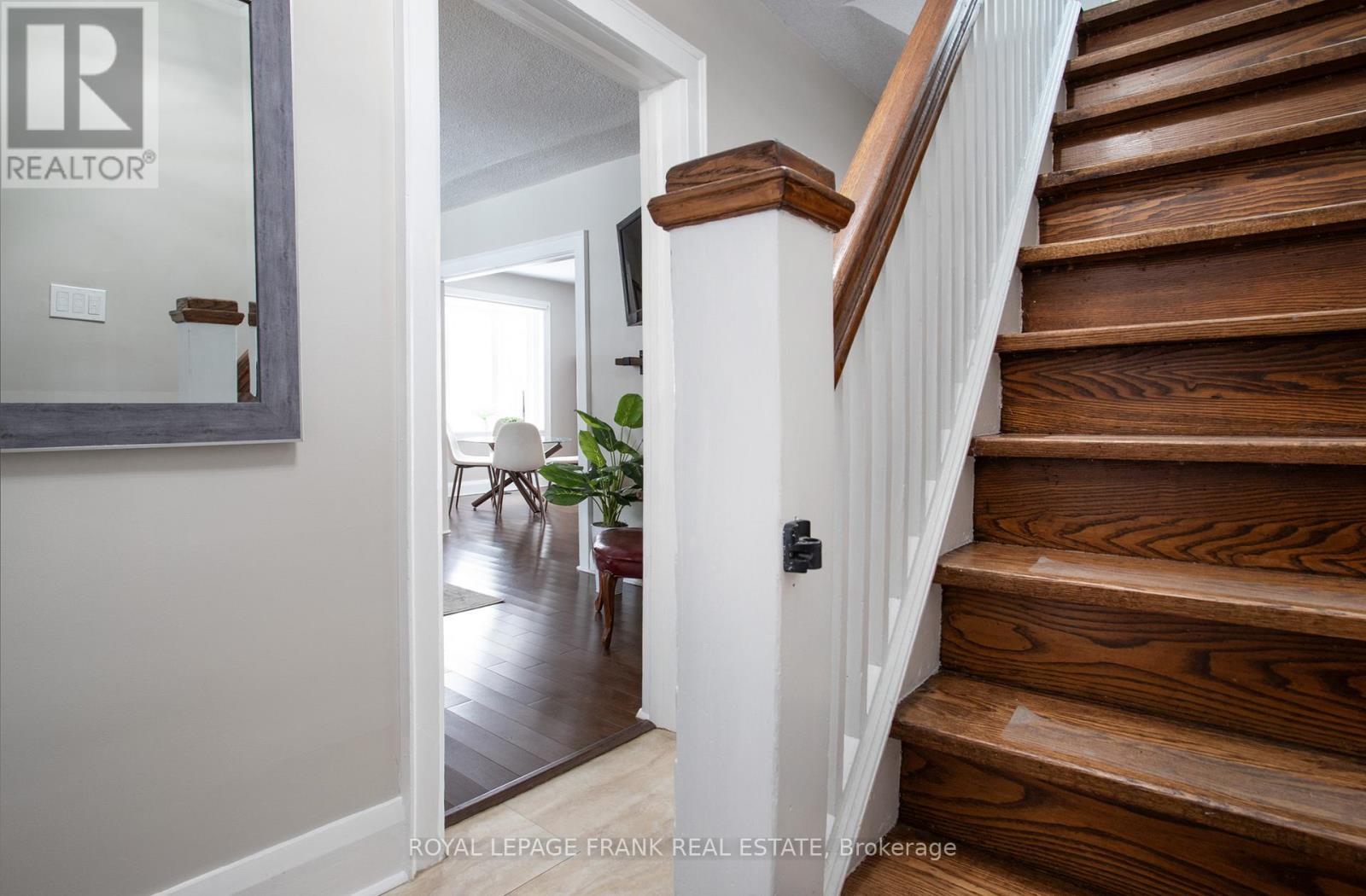 288 St Eloi Avenue, Oshawa, Ontario  L1H 2N5 - Photo 3 - E12890056