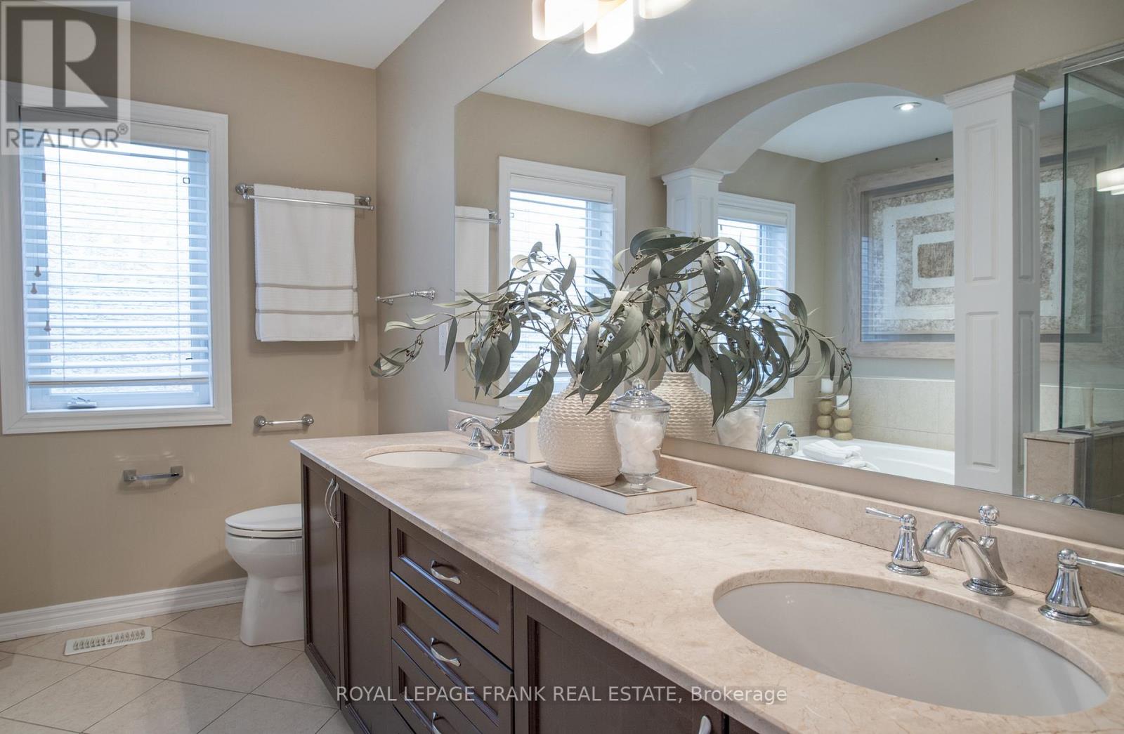 2309 Wuthering Heights Way, Oakville (Bc Bronte Creek), Ontario  L6M 0E7 - Photo 29 - W12890052