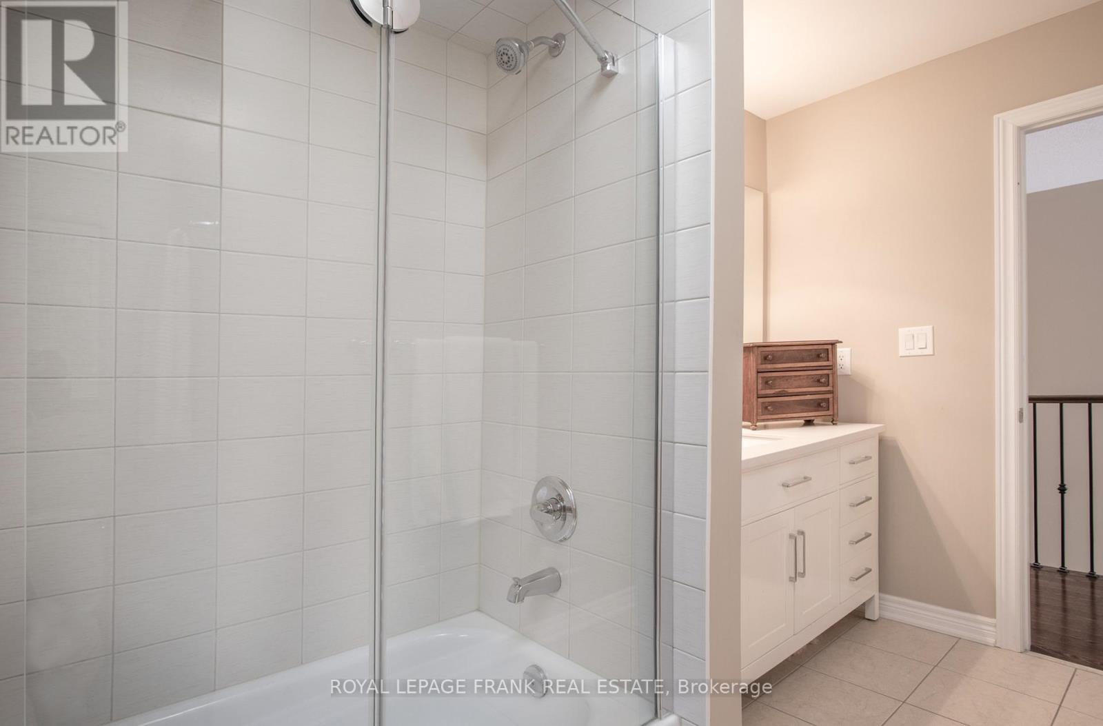 2309 Wuthering Heights Way, Oakville (Bc Bronte Creek), Ontario  L6M 0E7 - Photo 38 - W12890052