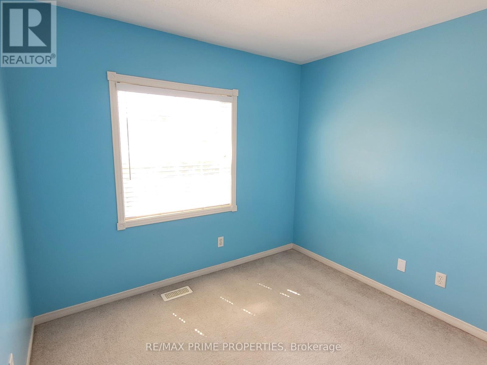 124 Glasgow Crescent, Georgina, Ontario  L4P 4B1 - Photo 12 - N12890058