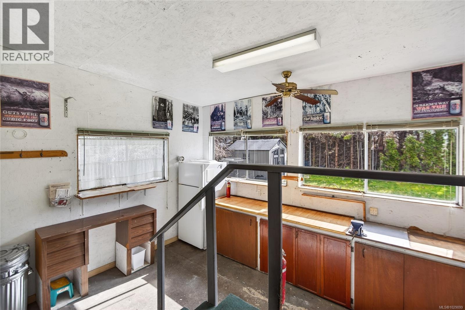 2619 Ulverston Ave, Cumberland, British Columbia  V0R 1S0 - Photo 24 - 1029099