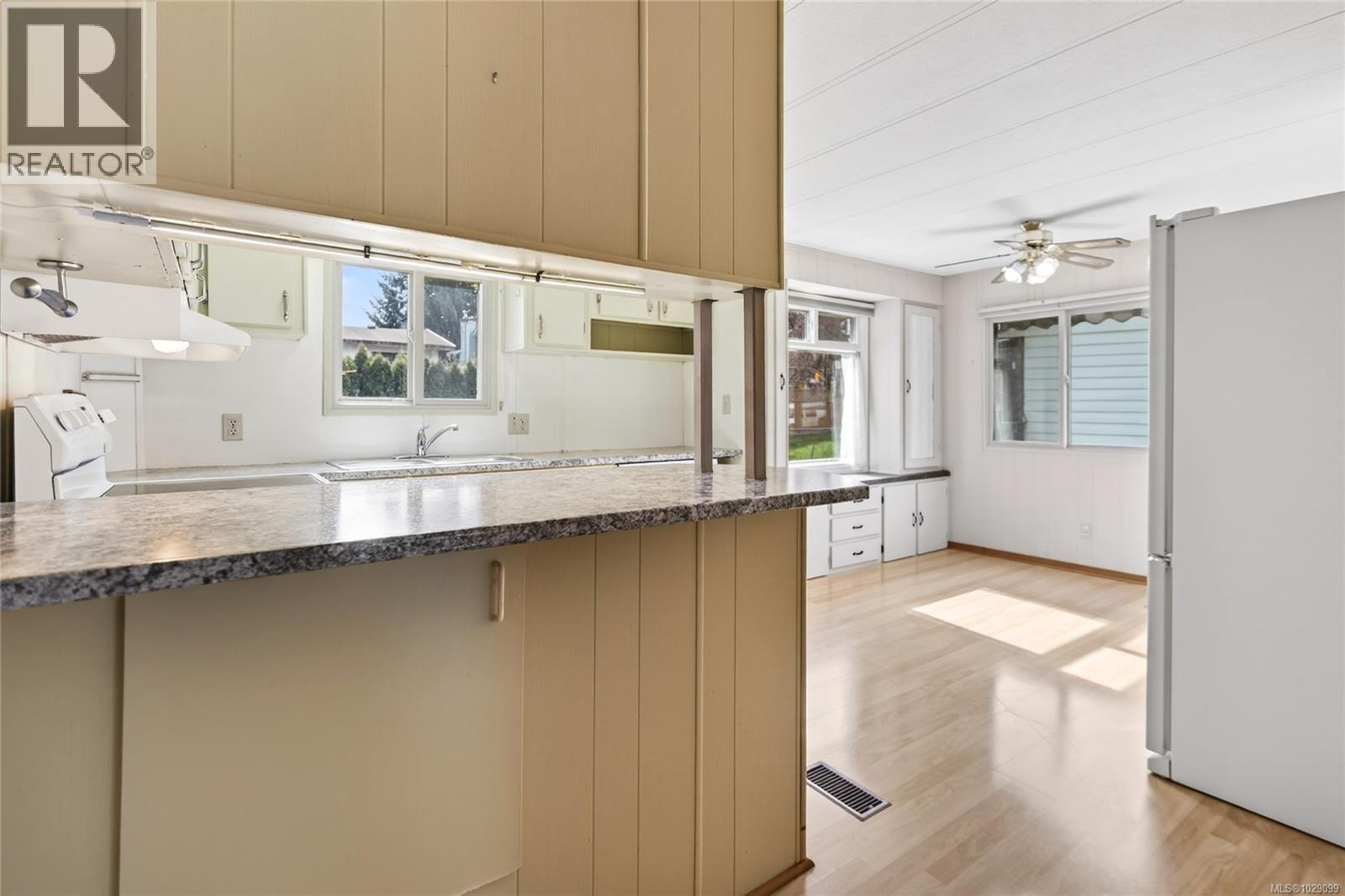 2619 Ulverston Ave, Cumberland, British Columbia  V0R 1S0 - Photo 9 - 1029099