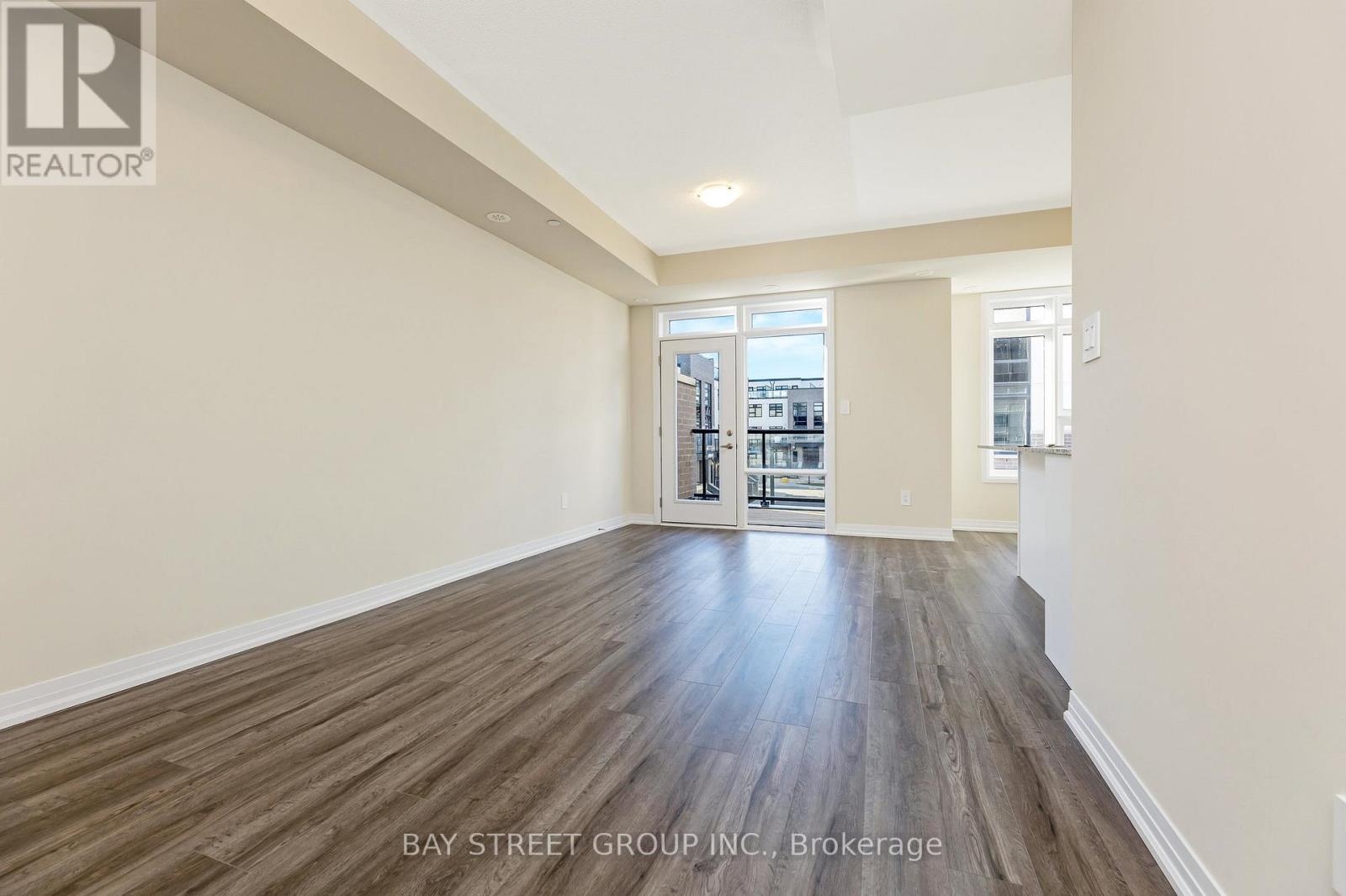 111 - 1573 Rose Way, Milton (Cb Cobban), Ontario  L9E 1N4 - Photo 2 - W12890010