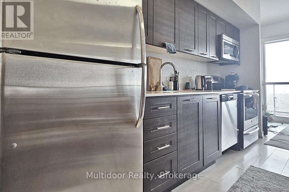 3410 - 2220 Lakeshore Boulevard W, Toronto (Mimico), Ontario  M8V 1A4 - Photo 5 - W12890018