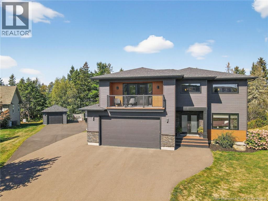 11 Samuel Street, Dieppe, New Brunswick  E1A 8S6 - Photo 2 - NB135163