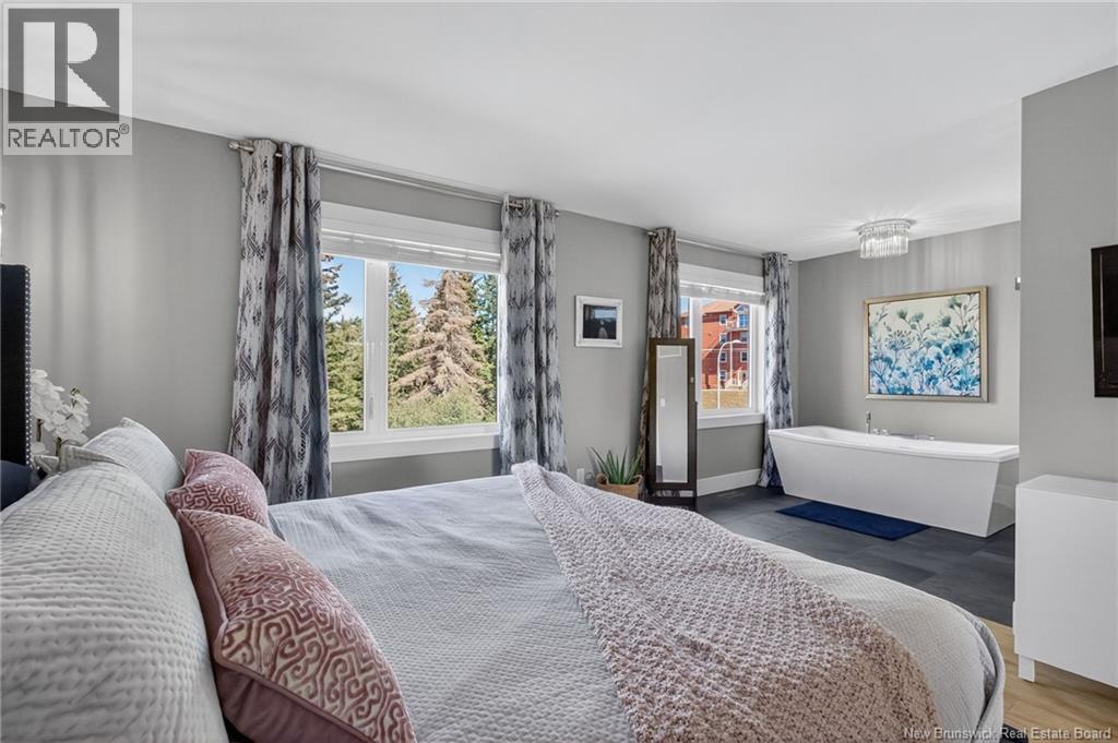 11 Samuel Street, Dieppe, New Brunswick  E1A 8S6 - Photo 31 - NB135163