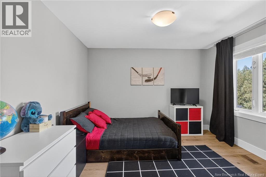 11 Samuel Street, Dieppe, New Brunswick  E1A 8S6 - Photo 37 - NB135163