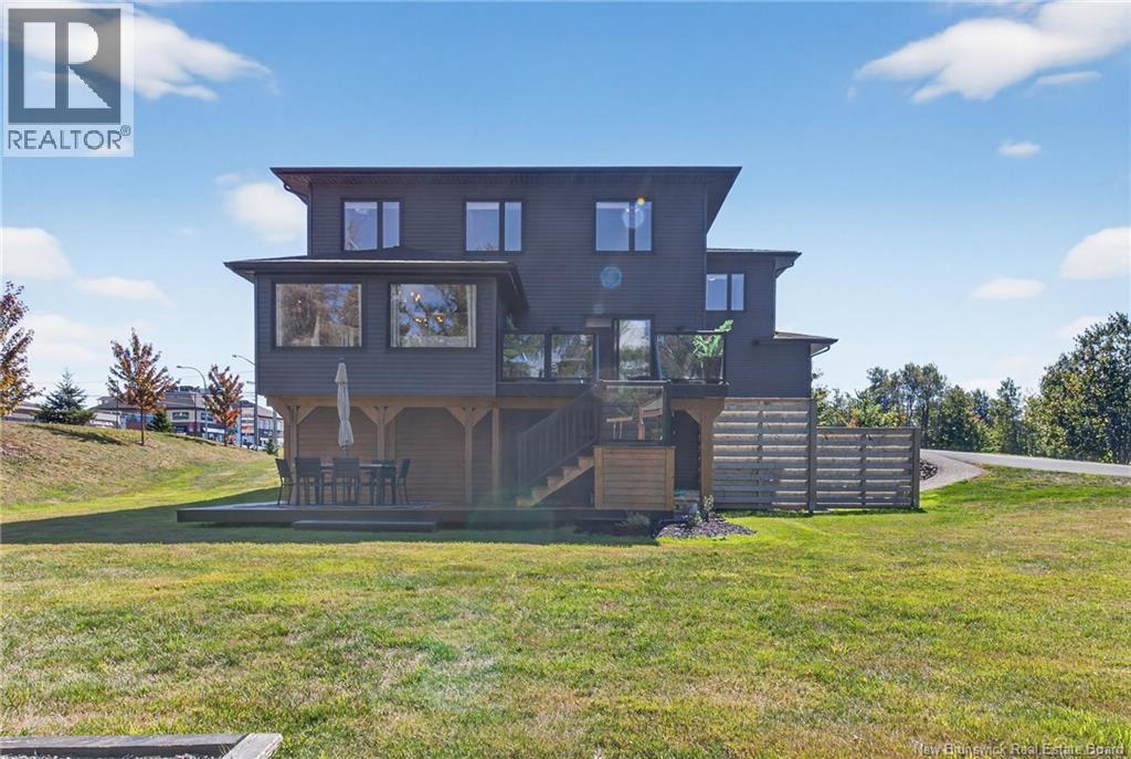 11 Samuel Street, Dieppe, New Brunswick  E1A 8S6 - Photo 4 - NB135163