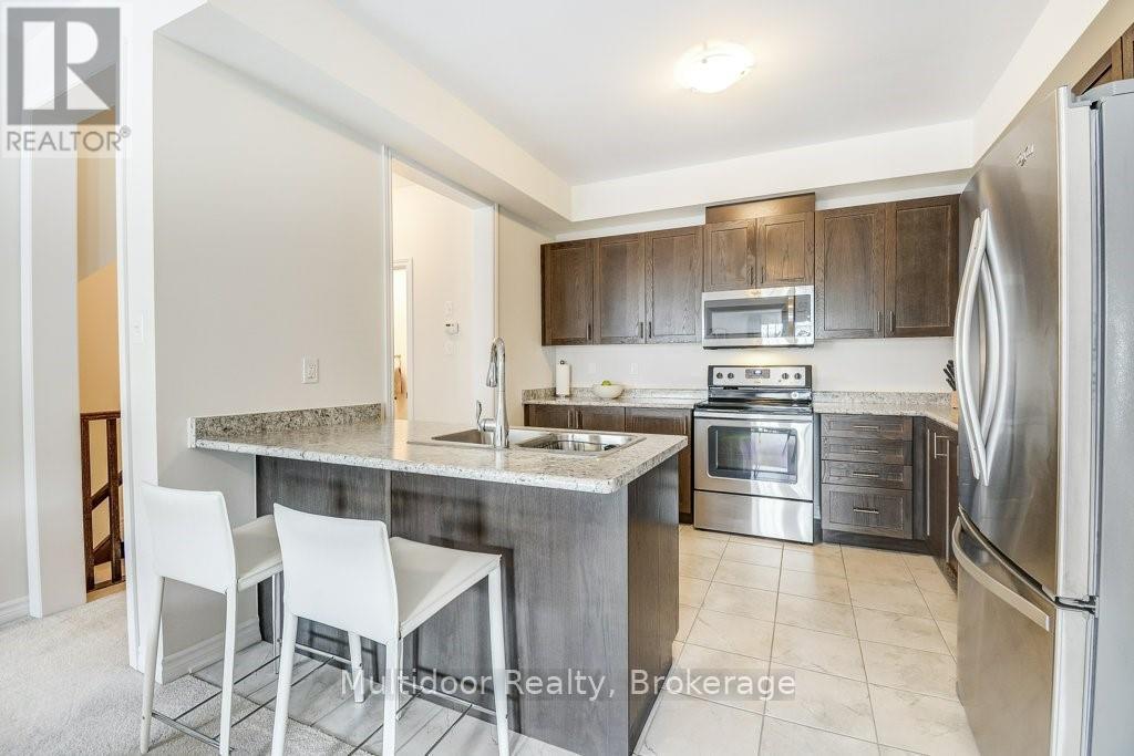 20 Hiscott Drive, Hamilton, Ontario  L8B 0A3 - Photo 6 - X12889992