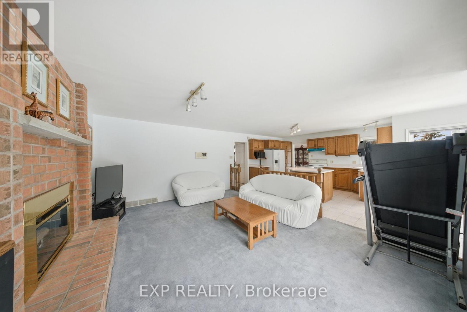 637 Deer Run Drive, Waterloo, Ontario  N2K 3H5 - Photo 14 - X12890036