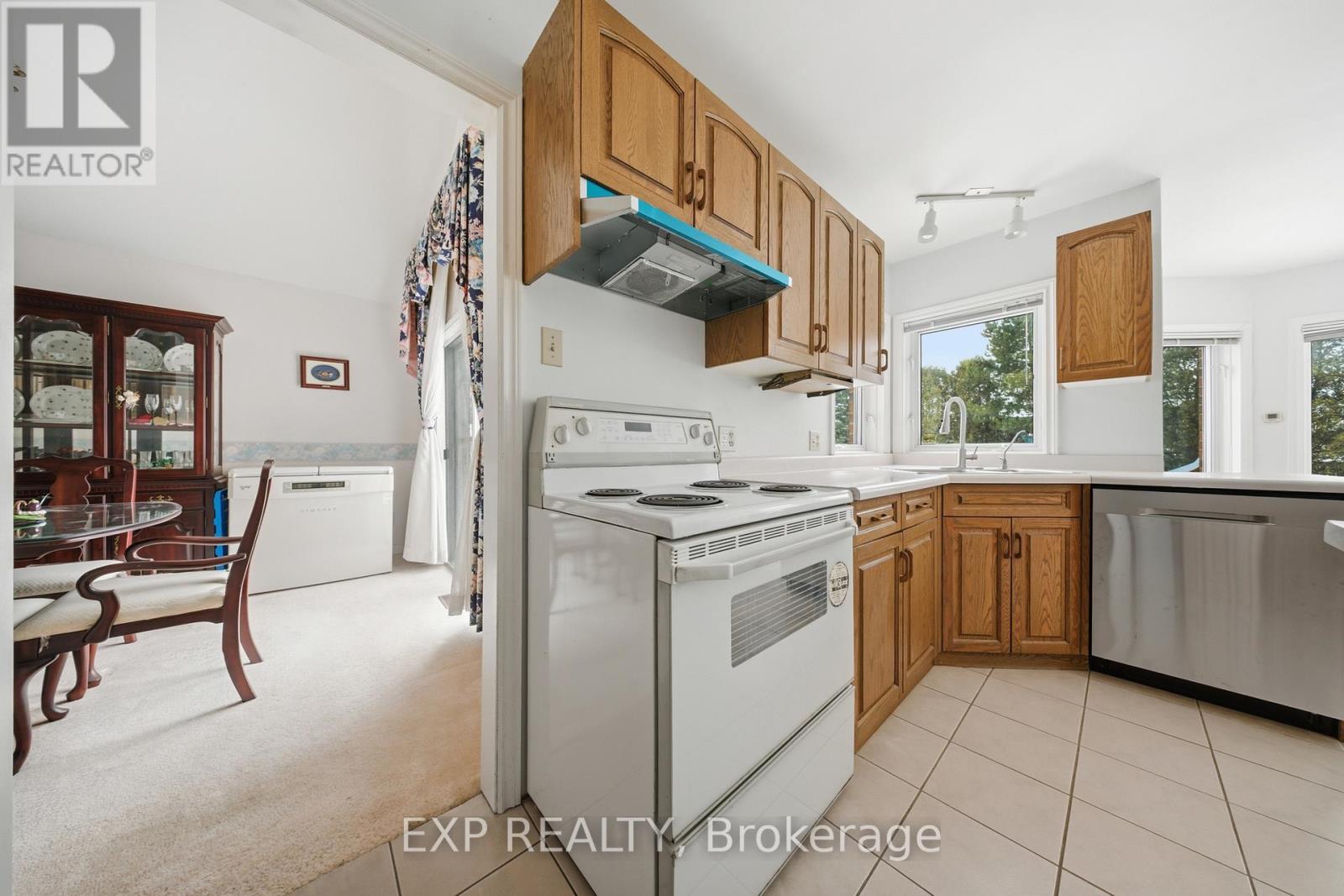 637 Deer Run Drive, Waterloo, Ontario  N2K 3H5 - Photo 20 - X12890036