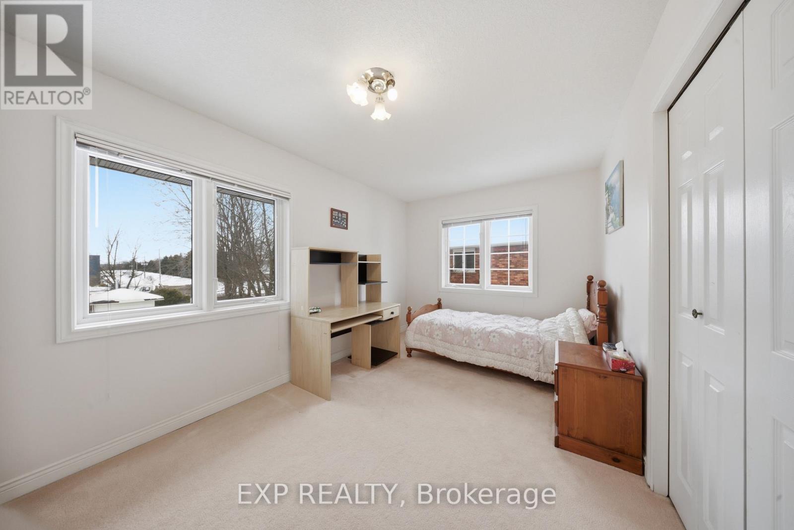 637 Deer Run Drive, Waterloo, Ontario  N2K 3H5 - Photo 35 - X12890036