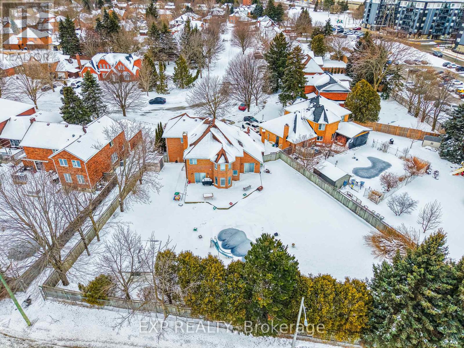 637 Deer Run Drive, Waterloo, Ontario  N2K 3H5 - Photo 45 - X12890036