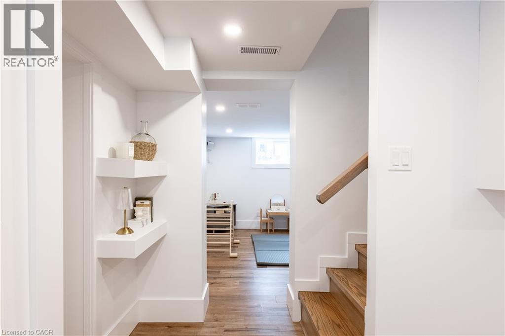 62 Lang Crescent, Kitchener, Ontario  N2K 1P3 - Photo 38 - 40812554