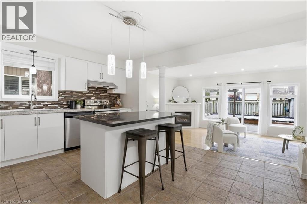 15 Maryann Price Lane, Cambridge, Ontario  N3C 4K6 - Photo 4 - 40812135