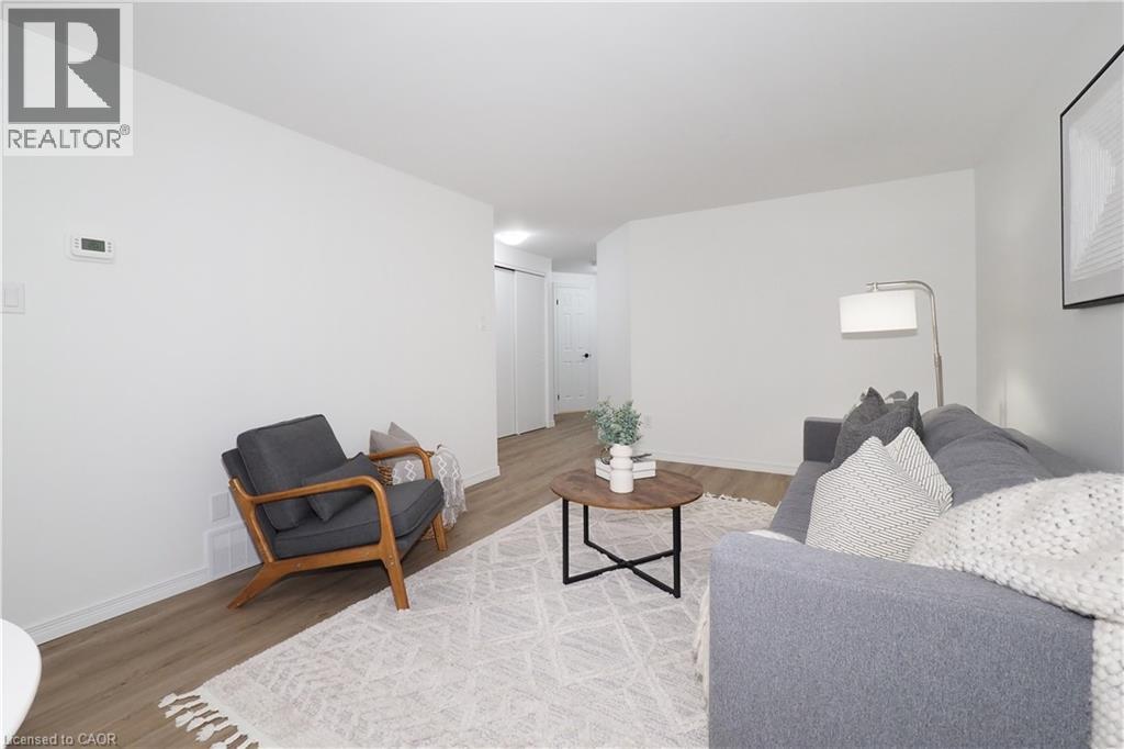 433 Exmoor Street, Waterloo, Ontario  N2K 3X5 - Photo 6 - 40806015