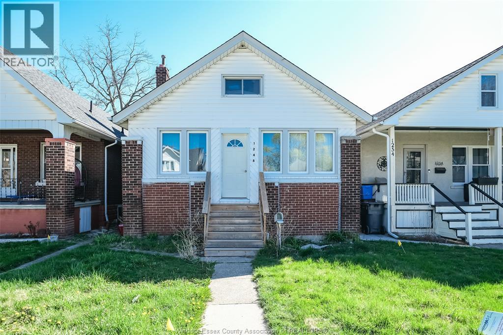 1248 BRUCE AVENUE, Windsor, Ontario