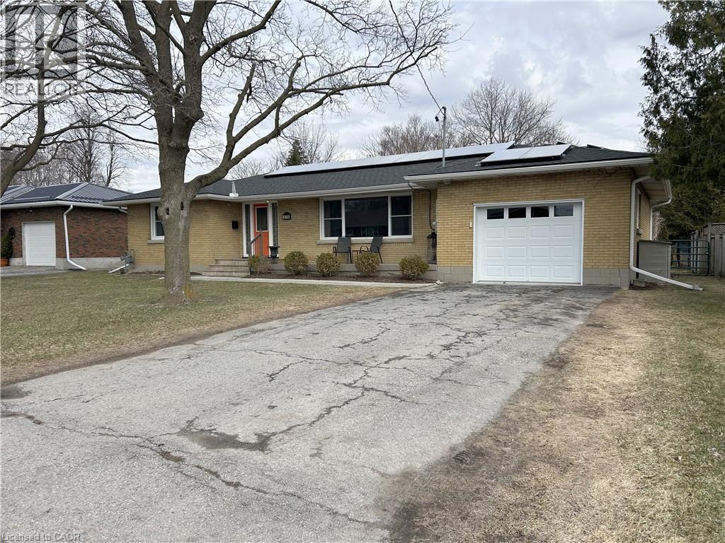 275 Leamon Street, Waterford, Ontario  N0E 1Y0 - Photo 2 - 40811383