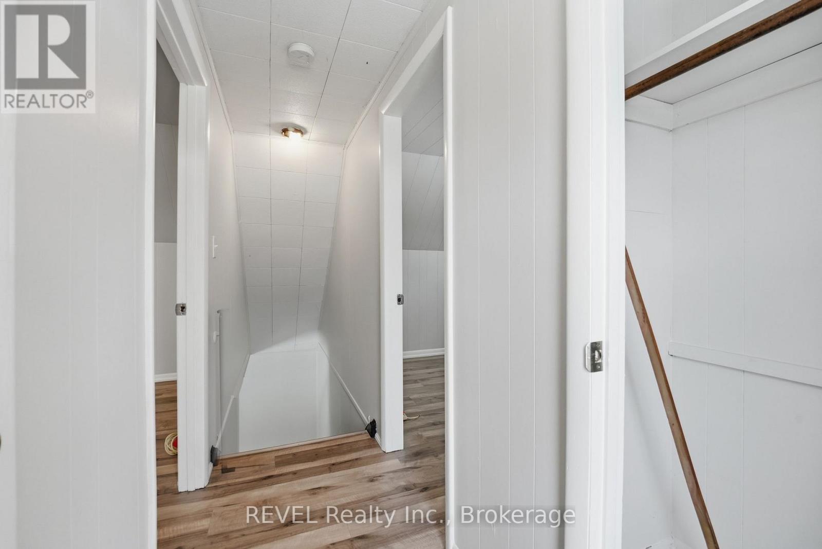 859 South Pelham Road, Welland, Ontario  L3C 3C9 - Photo 20 - X12890098