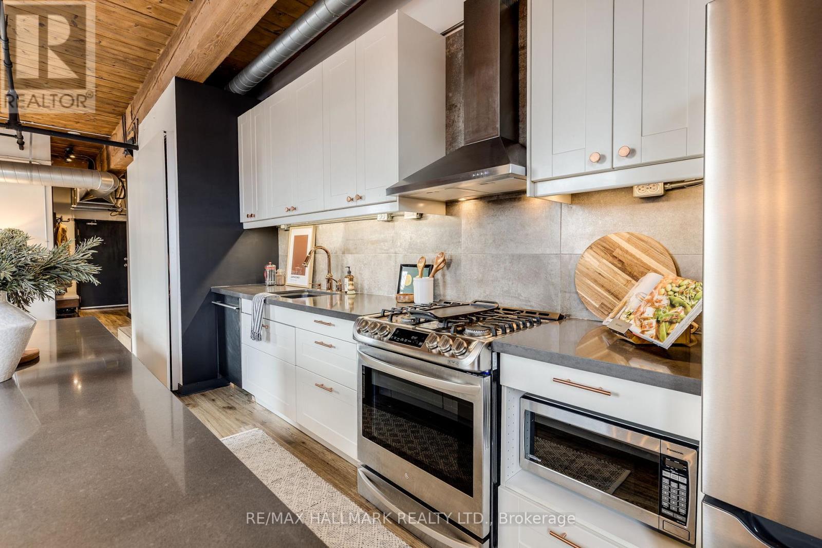 406 - 426 Queen Street E, Toronto, Ontario  M5A 1T4 - Photo 14 - C12890076