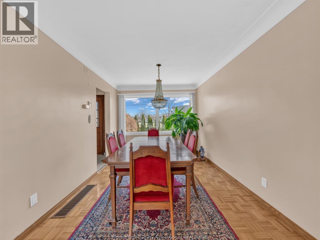 1720 Partington, Windsor, Ontario  N8W 3R8 - Photo 11 - 26005464