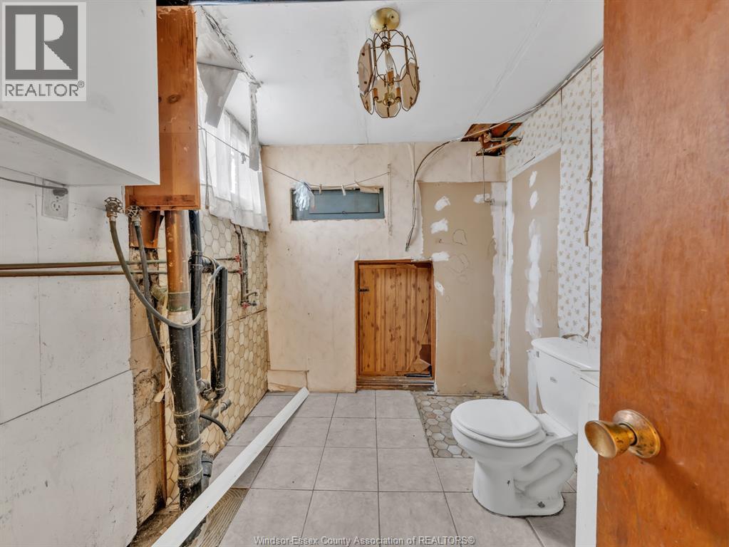 1720 Partington, Windsor, Ontario  N8W 3R8 - Photo 27 - 26005464