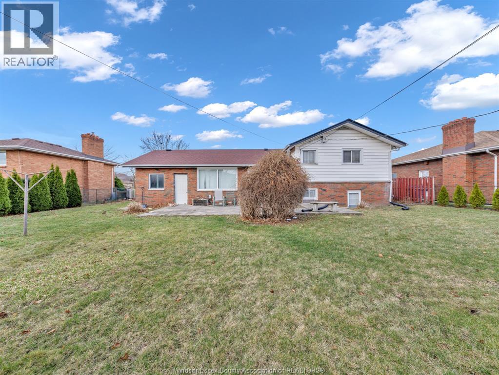 1720 Partington, Windsor, Ontario  N8W 3R8 - Photo 31 - 26005464