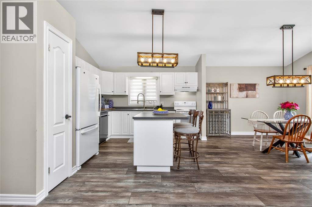 181 Paddock Green Circle, St Clair, Ontario  N0N 1G0 - Photo 12 - 26004911