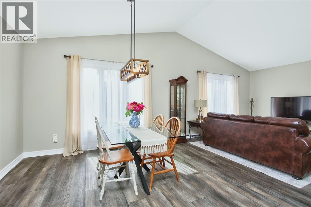 181 Paddock Green Circle, St Clair, Ontario  N0N 1G0 - Photo 14 - 26004911