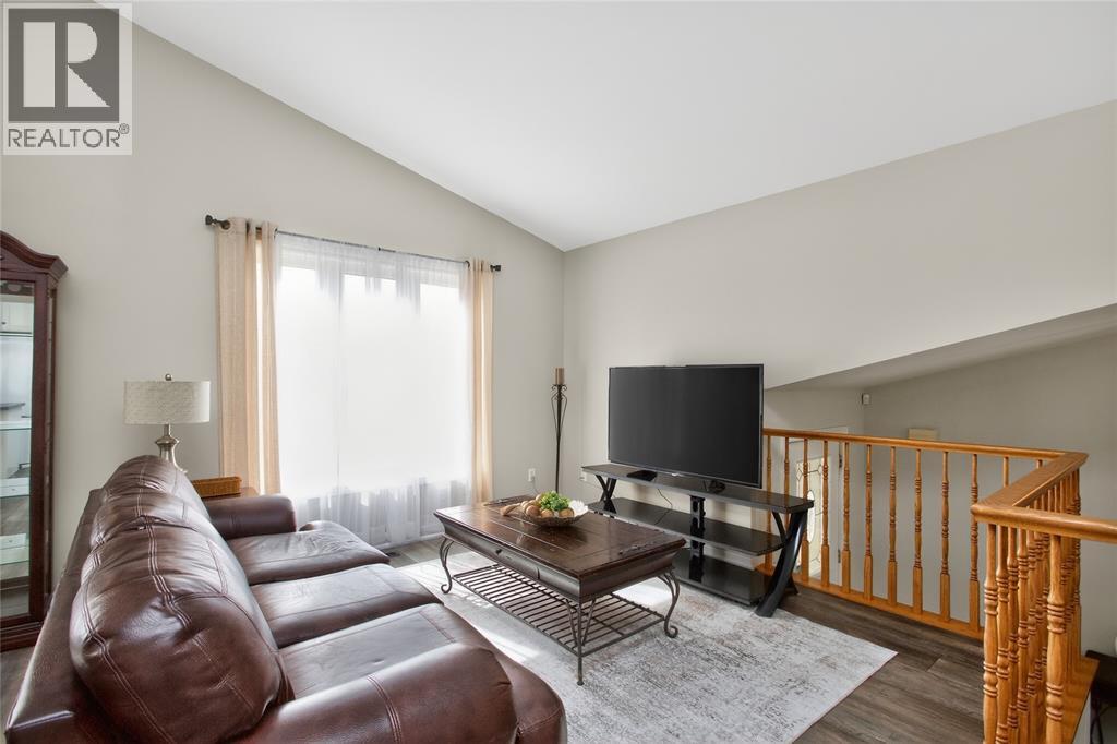 181 Paddock Green Circle, St Clair, Ontario  N0N 1G0 - Photo 9 - 26004911