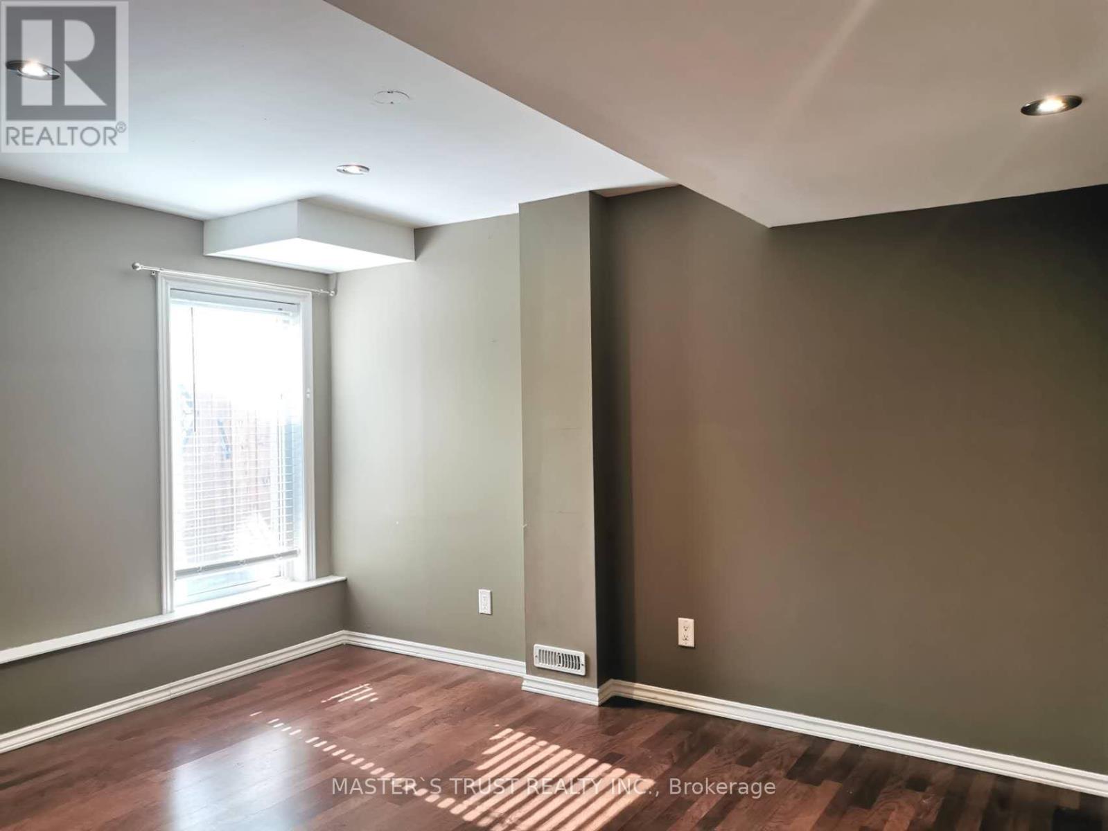 (Bsmt) - 20 Lady Gwillim Avenue, East Gwillimbury, Ontario  L9N 0A5 - Photo 11 - N12890080