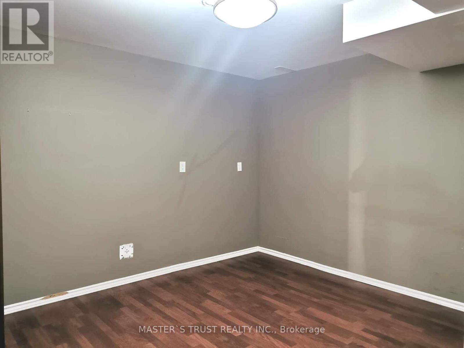 (Bsmt) - 20 Lady Gwillim Avenue, East Gwillimbury, Ontario  L9N 0A5 - Photo 12 - N12890080