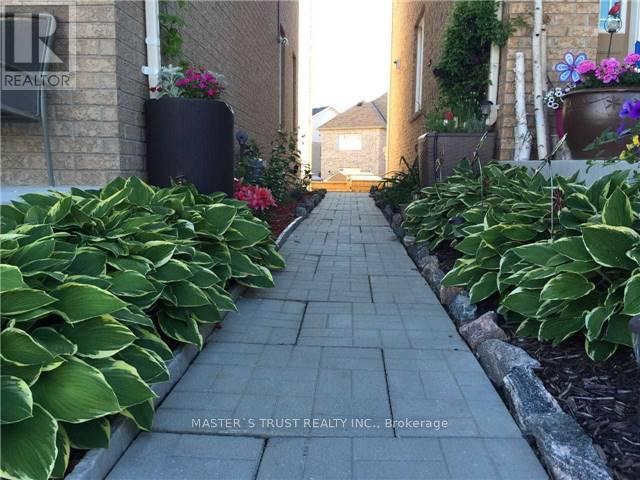 (Bsmt) - 20 Lady Gwillim Avenue, East Gwillimbury, Ontario  L9N 0A5 - Photo 2 - N12890080