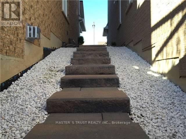 (Bsmt) - 20 Lady Gwillim Avenue, East Gwillimbury, Ontario  L9N 0A5 - Photo 3 - N12890080