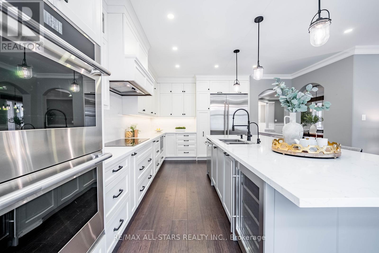 11 Horsedreamer Lane, Whitchurch-Stouffville (Stouffville), Ontario  L4A 0G6 - Photo 11 - N12890094