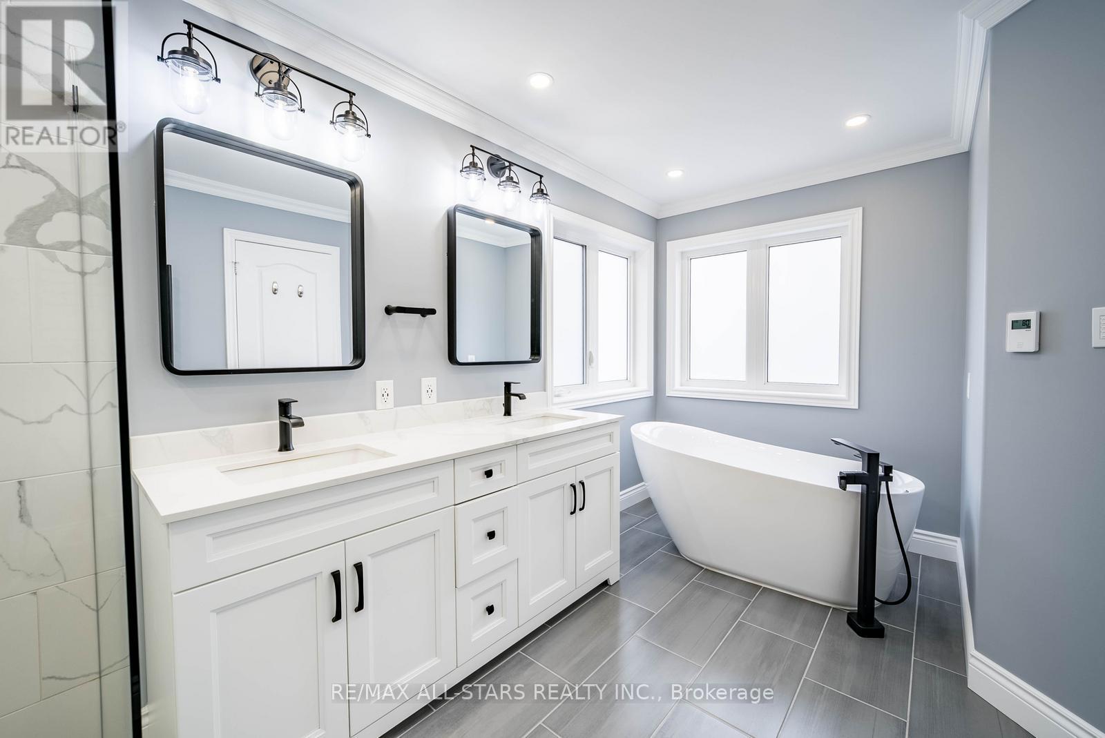 11 Horsedreamer Lane, Whitchurch-Stouffville (Stouffville), Ontario  L4A 0G6 - Photo 23 - N12890094