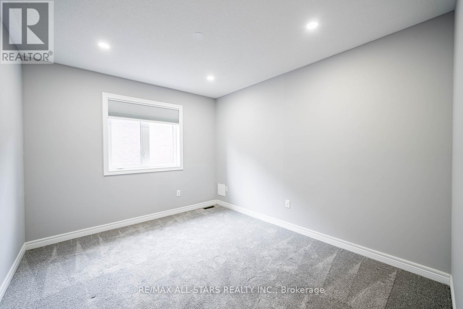 11 Horsedreamer Lane, Whitchurch-Stouffville (Stouffville), Ontario  L4A 0G6 - Photo 25 - N12890094