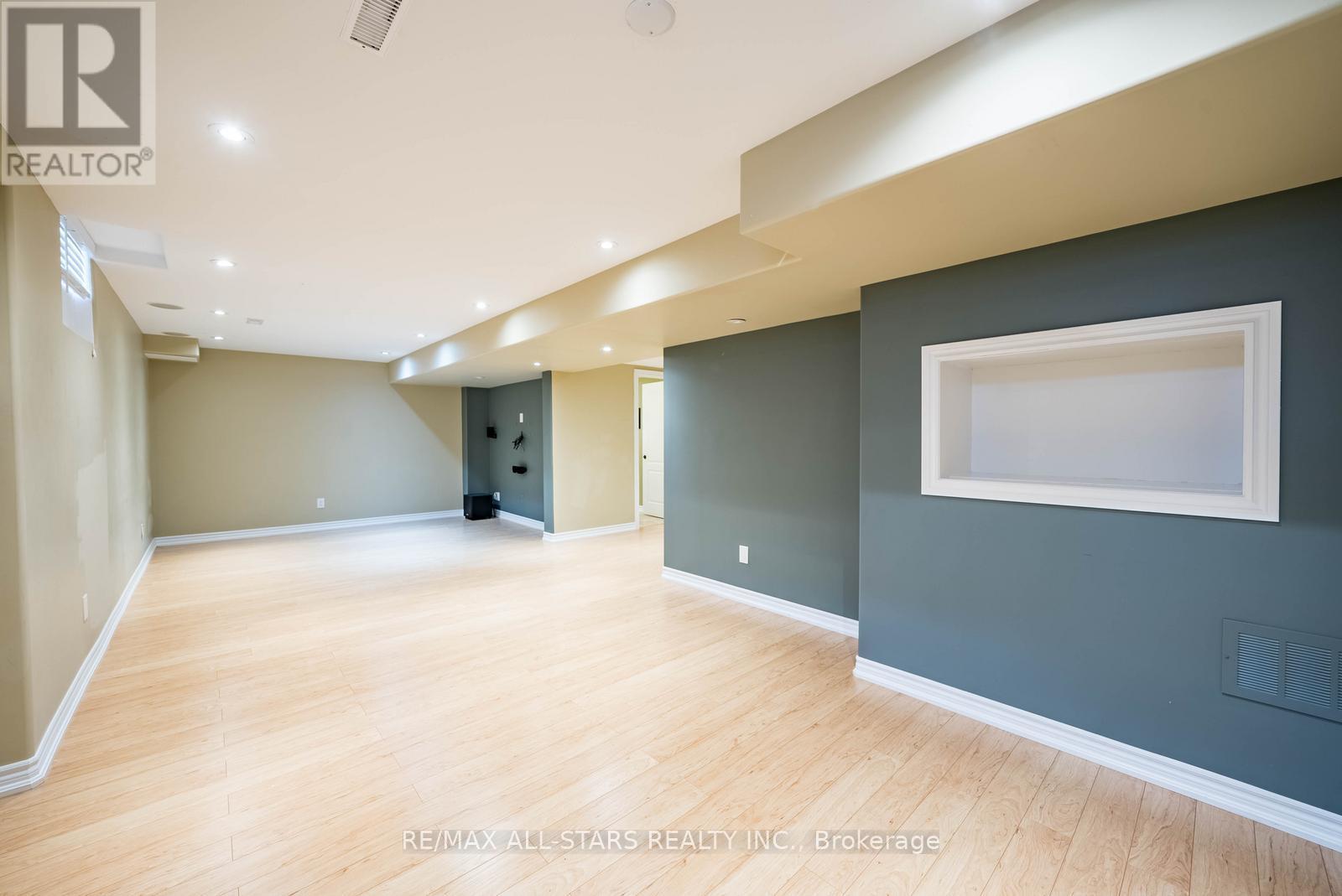 11 Horsedreamer Lane, Whitchurch-Stouffville (Stouffville), Ontario  L4A 0G6 - Photo 45 - N12890094