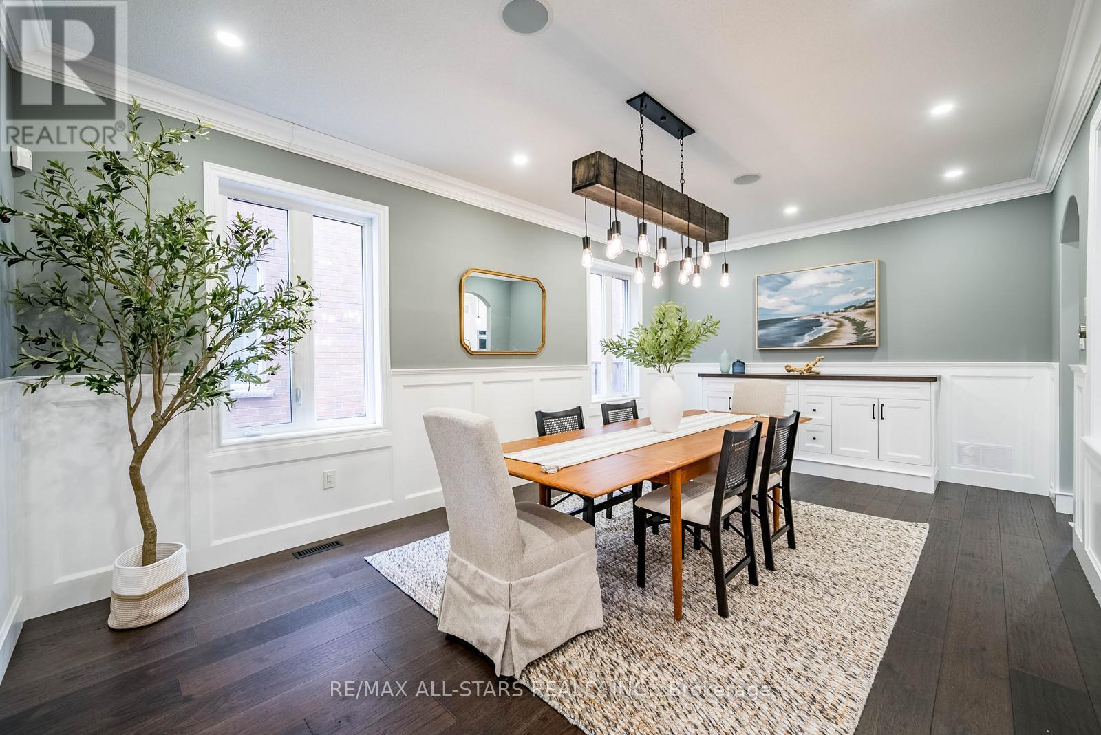 11 Horsedreamer Lane, Whitchurch-Stouffville (Stouffville), Ontario  L4A 0G6 - Photo 8 - N12890094