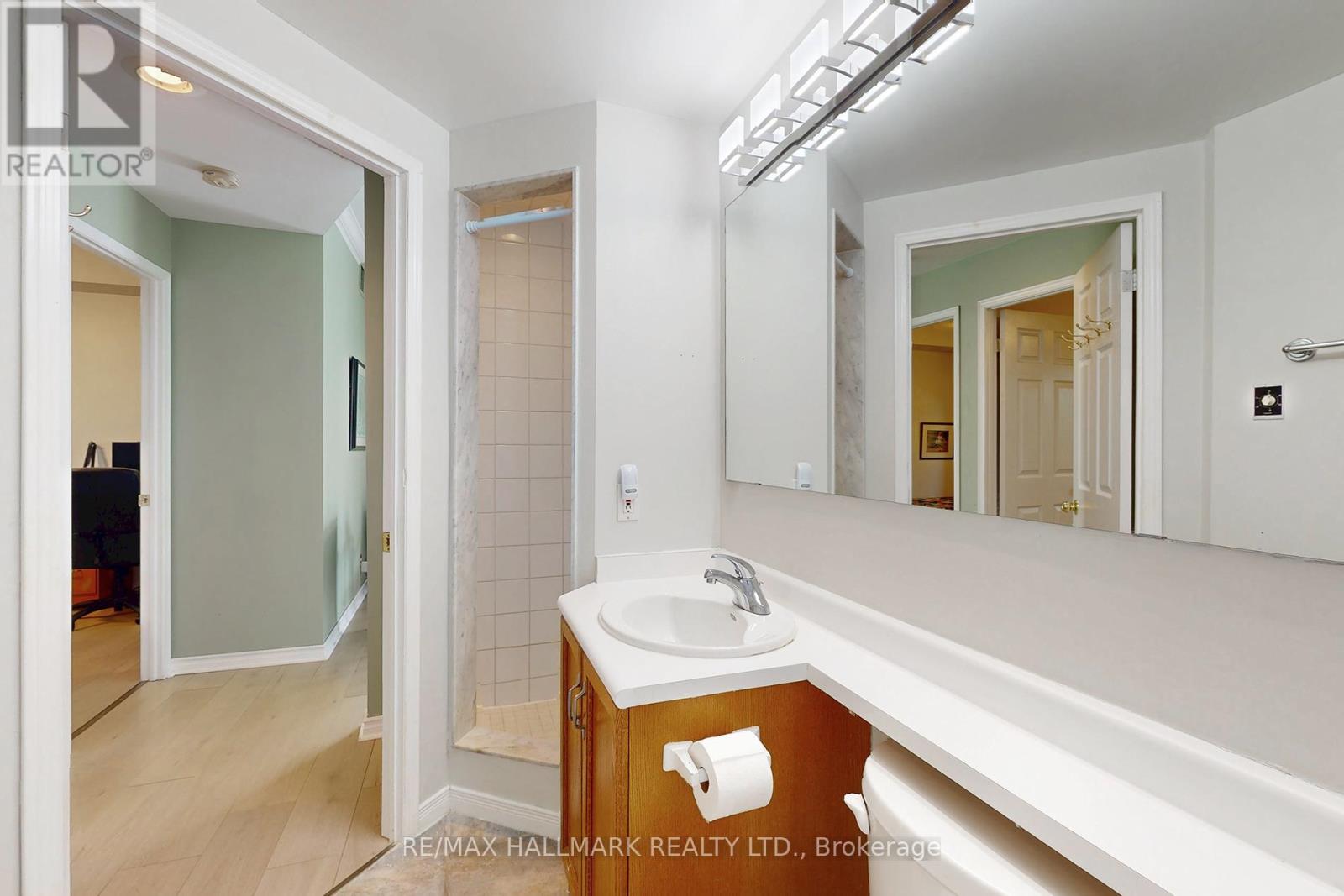 305 - 21 George Street, Aurora (Aurora Village), Ontario  L4G 2S1 - Photo 21 - N12890100