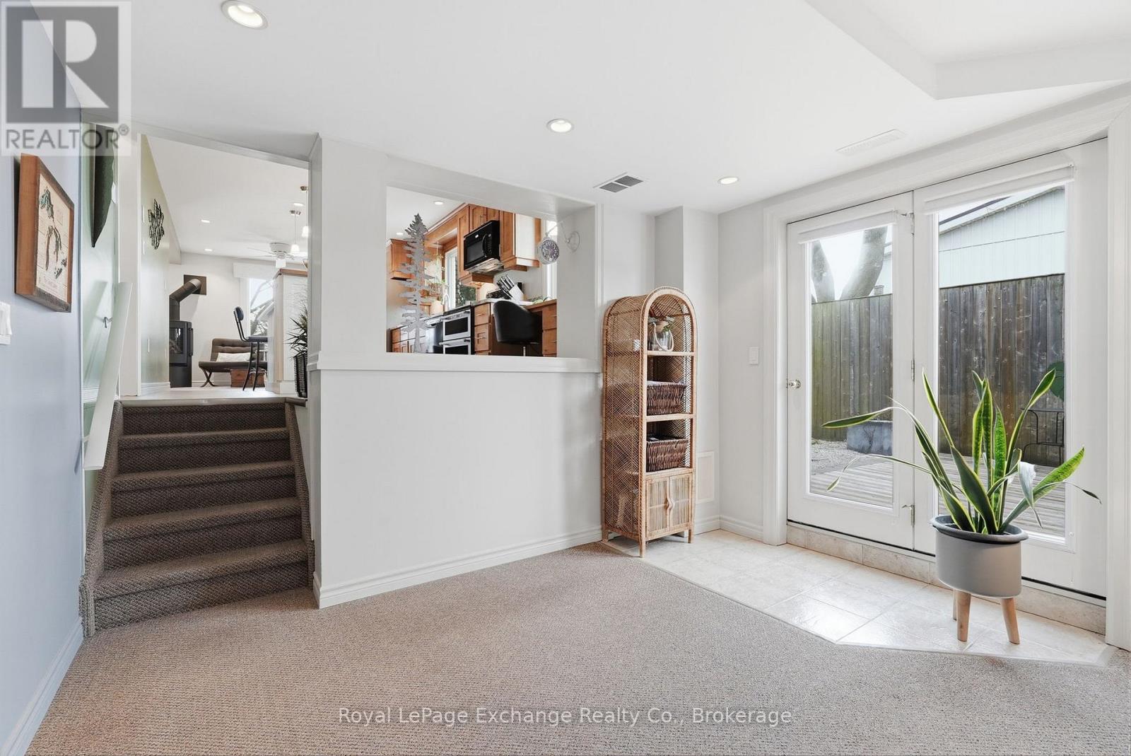 446 Highland Drive, Kincardine, Ontario  N2Z 1W9 - Photo 17 - X12890096