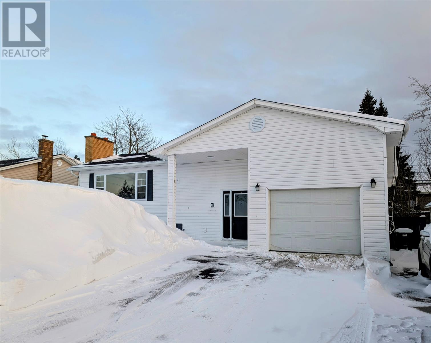 8 Gordon Street, Gander, Newfoundland & Labrador  A1V 1Z9 - Photo 1 - 1295240