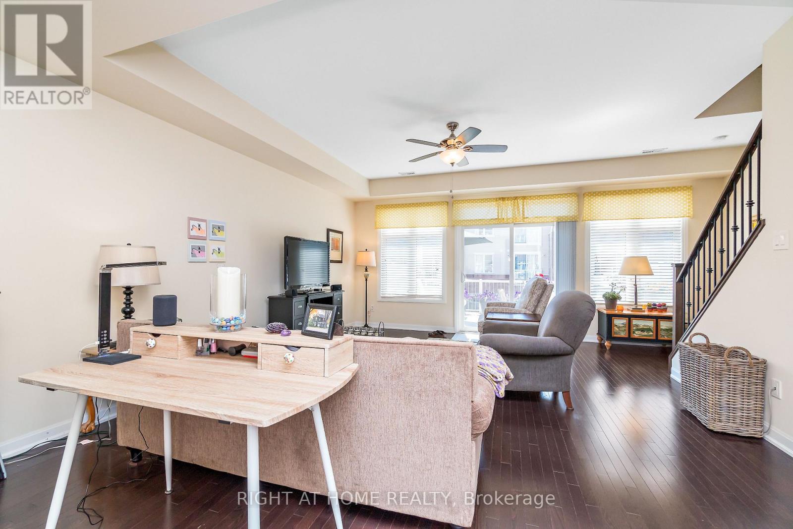 1268 Main Street E, Milton (De Dempsey), Ontario  L9T 8M7 - Photo 11 - W12890064