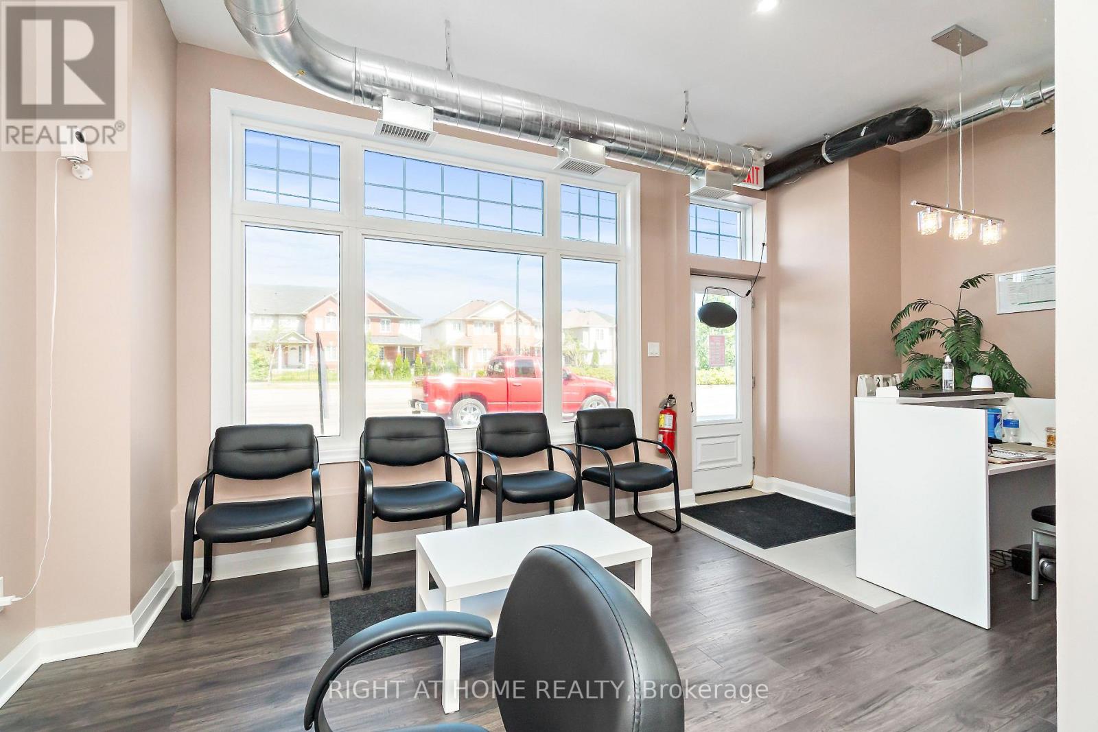 1268 Main Street E, Milton (De Dempsey), Ontario  L9T 8M7 - Photo 30 - W12890064