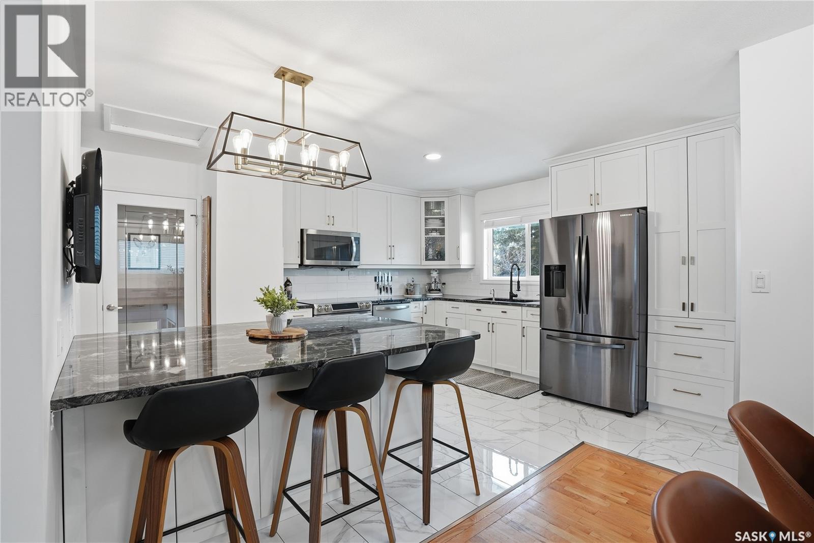 145 Stillwater Drive, Saskatoon, Saskatchewan  S7J 3N9 - Photo 6 - SK030502